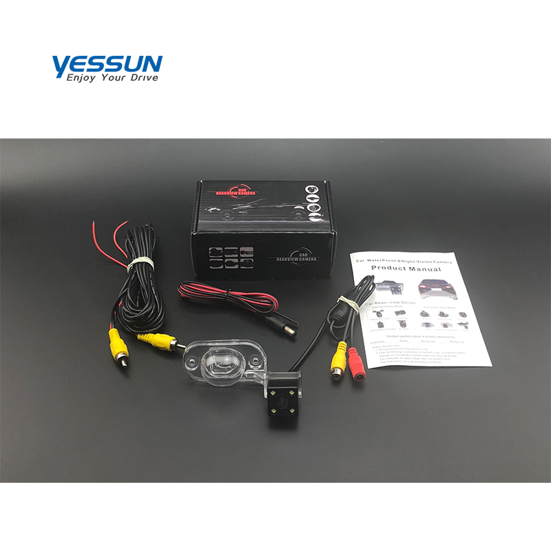 Yessun telecamera per retromar - Dash Cam With Parking Monitor recensione e prezzo