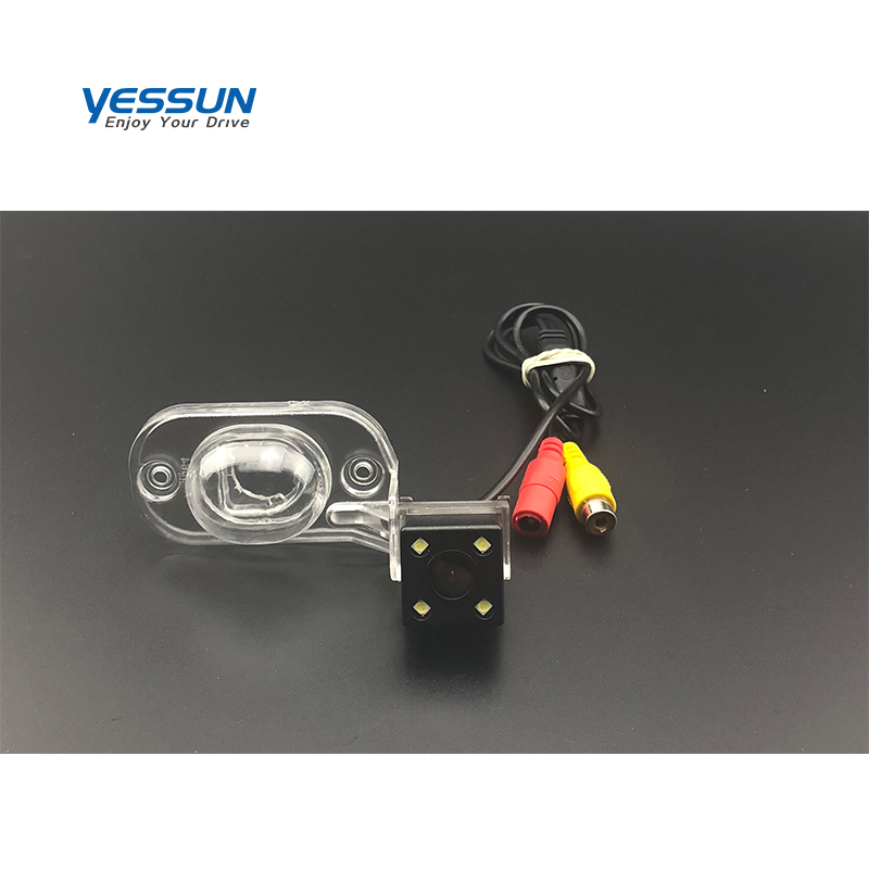 Yessun telecamera per retromar - Dash Cam With Parking Monitor recensione e prezzo